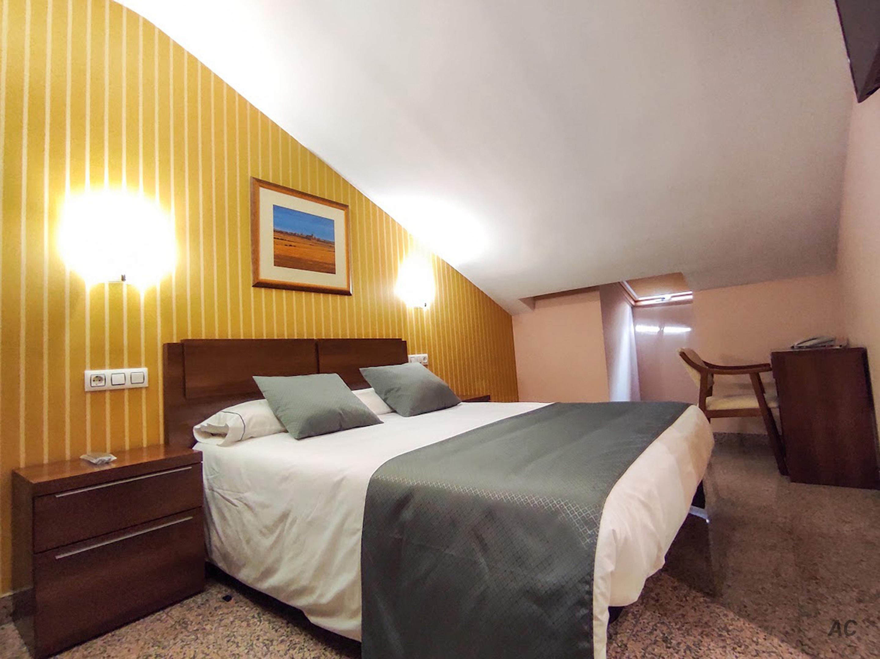 Hotel Arcos Catedral Ciudad-Rodrigo Buitenkant foto
