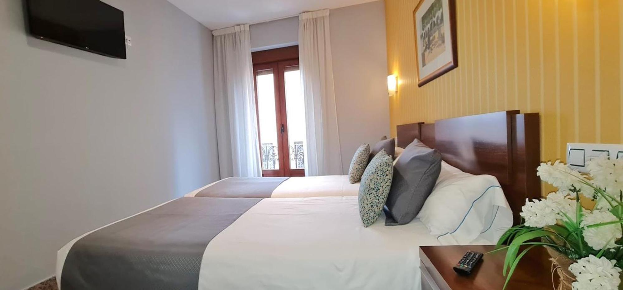 Hotel Arcos Catedral Ciudad-Rodrigo Buitenkant foto