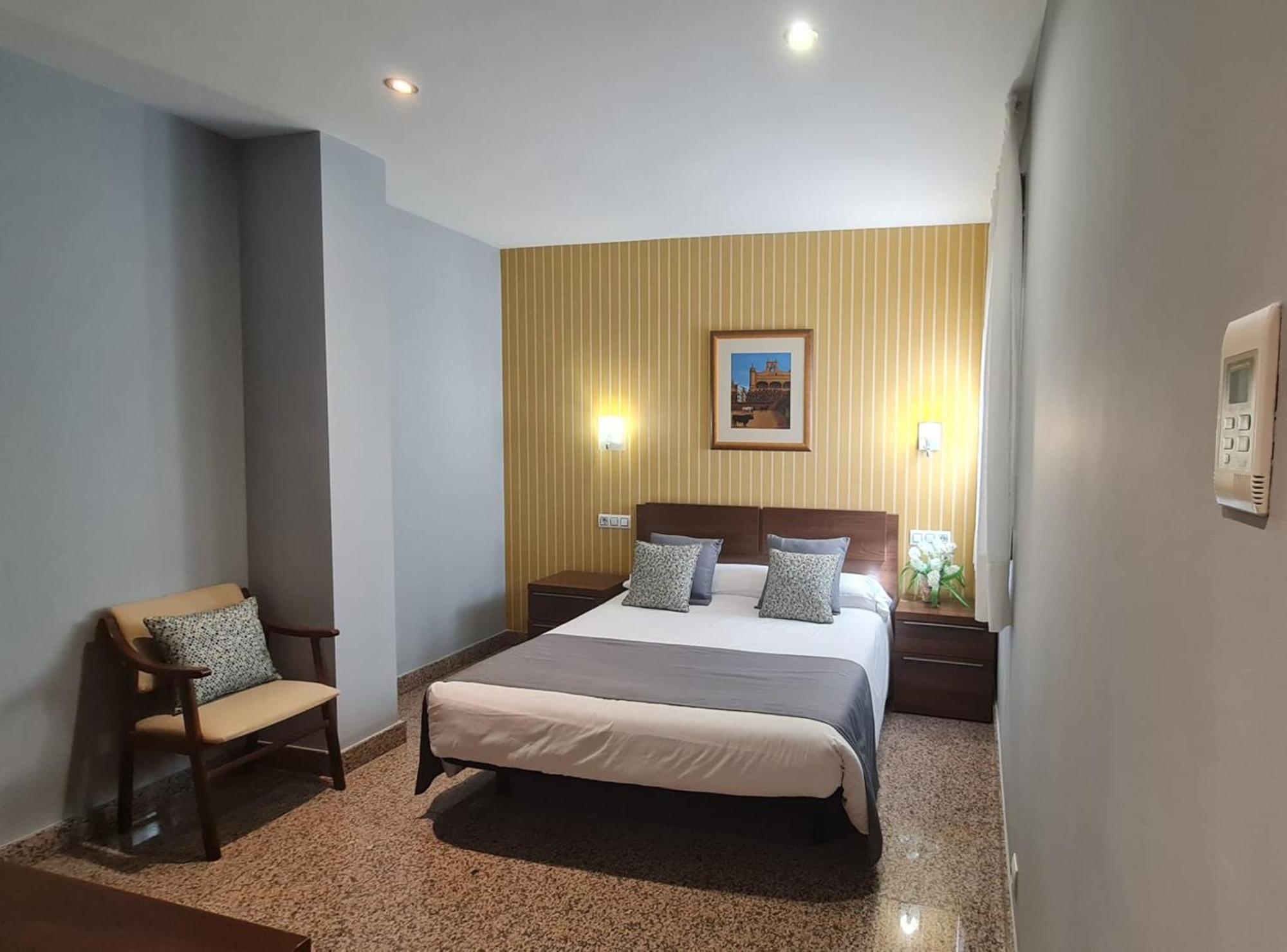 Hotel Arcos Catedral Ciudad-Rodrigo Buitenkant foto