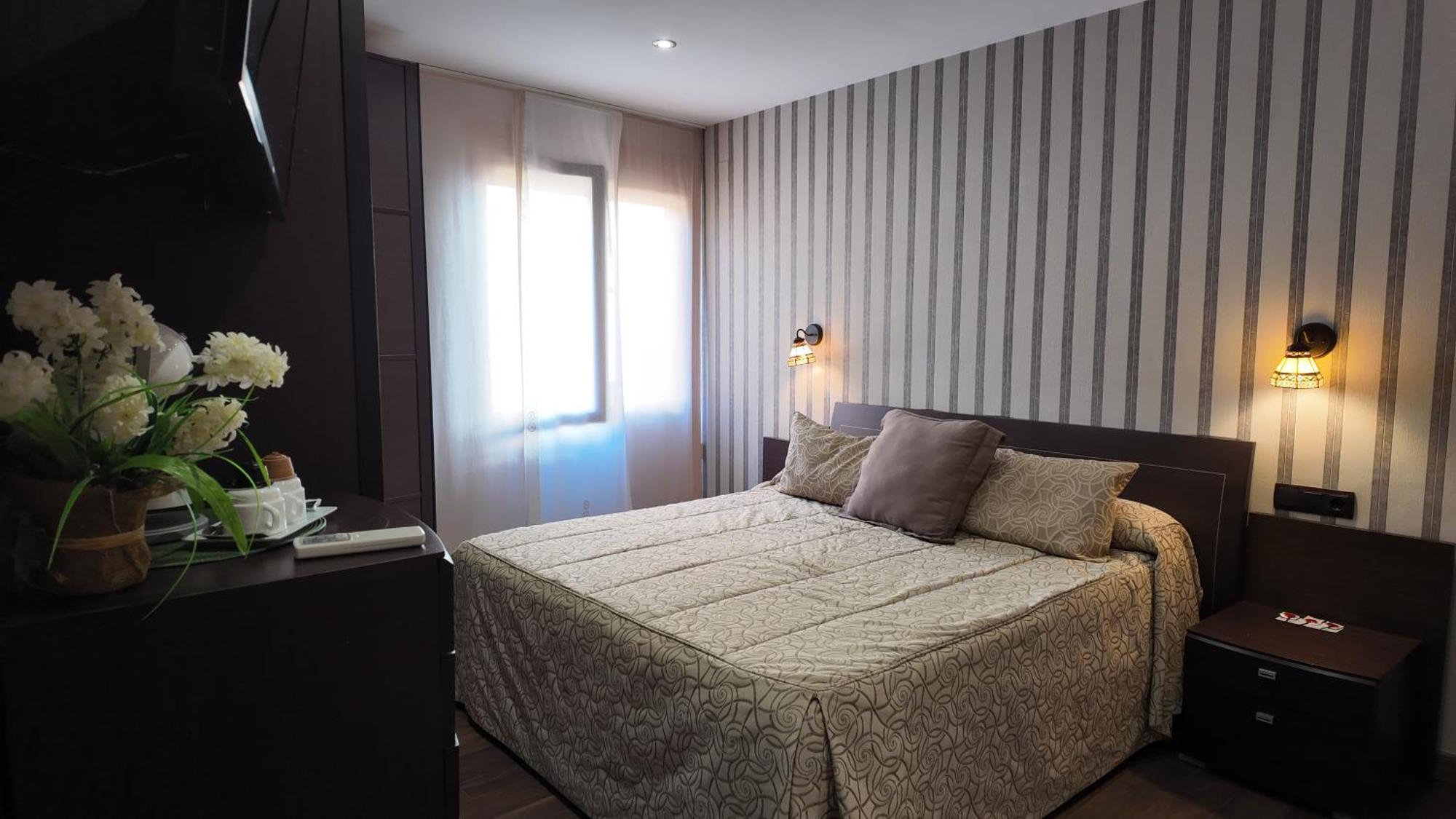 Hotel Arcos Catedral Ciudad-Rodrigo Buitenkant foto